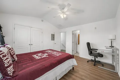 1725 Harvey Mitchell Parkway S 2125 College Station TX 77840