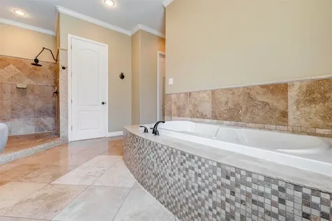 5610 Westerham Street Weston Lakes TX 77441