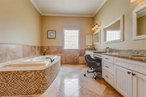 5610 Westerham Street Weston Lakes TX 77441