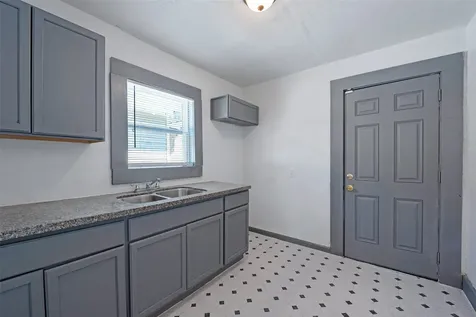 2217 Stevens Street Houston TX 77026