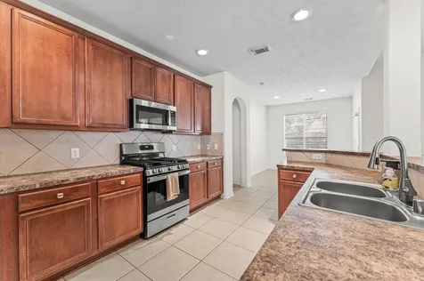 12506 Opal Valley Drive Tomball TX 77377