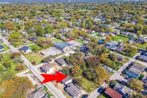 3209 Adelia Street Houston TX 77026