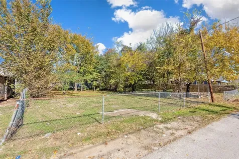 3209 Adelia Street Houston TX 77026