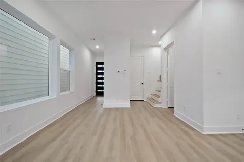 7620 Inwood Hills Lane Houston TX 77088