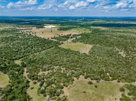 13 Armstrong Road Flatonia TX 78941