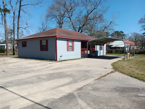 21427 North Street New Caney TX 77357