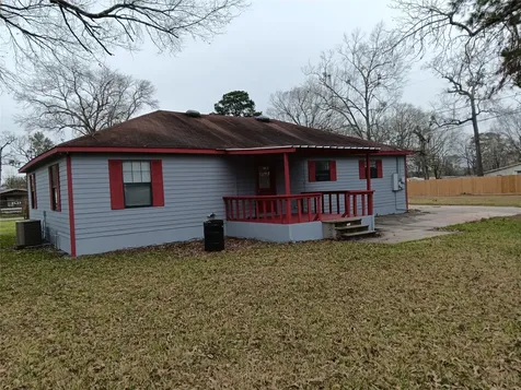 21427 North Street New Caney TX 77357