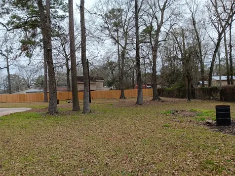 21427 North Street New Caney TX 77357