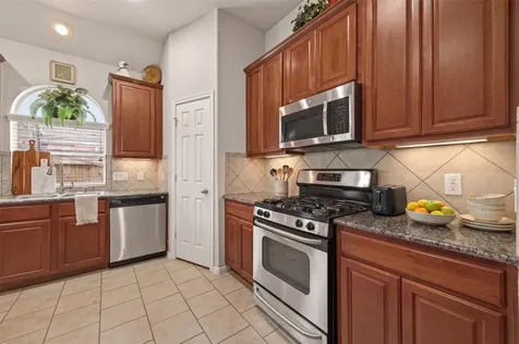 13719 Saxony Drive Sugar Land TX 77498