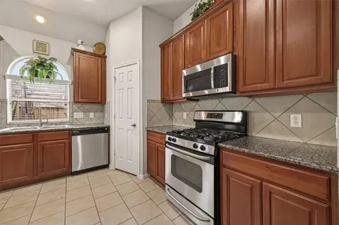 13719 Saxony Drive Sugar Land TX 77498