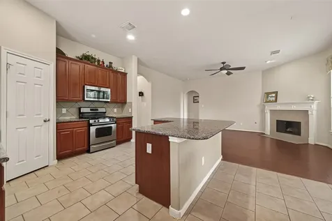 13719 Saxony Drive Sugar Land TX 77498