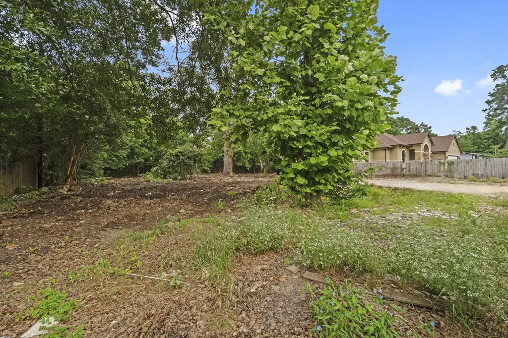 1615 Gilmore Street Conroe TX 77301