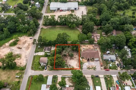 1615 Gilmore Street Conroe TX 77301