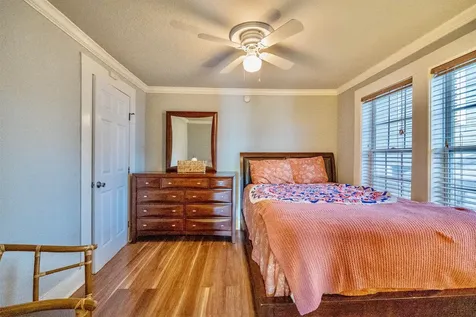 2119 63rd Street Galveston TX 77551