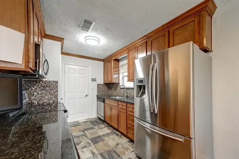 10118 Fernstone Lane Houston TX 77070