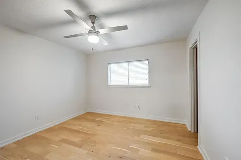 10118 Fernstone Lane Houston TX 77070
