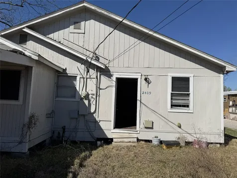 2409 Hodges Street Baytown TX 77521