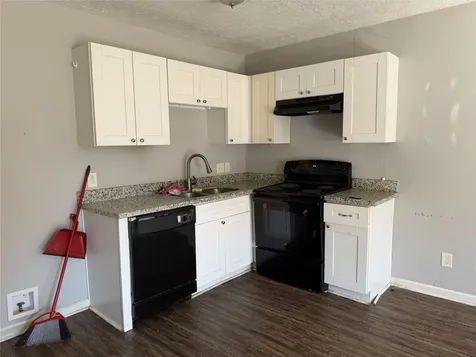 2409 Hodges Street Baytown TX 77521