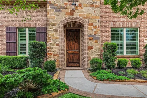 26 Hollyflower Place Tomball TX 77375
