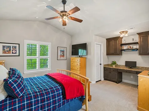 26 Hollyflower Place Tomball TX 77375