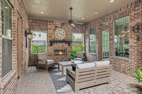 26 Hollyflower Place Tomball TX 77375
