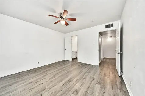 2609 Marilee Lane 2 Houston TX 77057