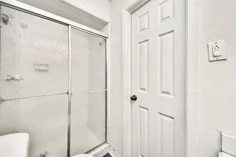 2609 Marilee Lane 2 Houston TX 77057