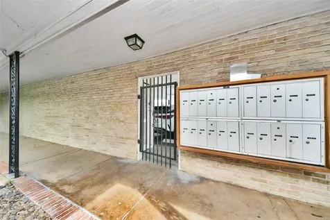 2609 Marilee Lane 2 Houston TX 77057