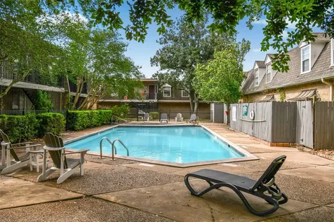 2609 Marilee Lane 2 Houston TX 77057