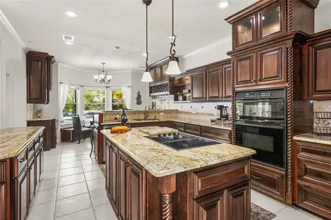143 Lago Circle Drive N Santa Fe TX 77517
