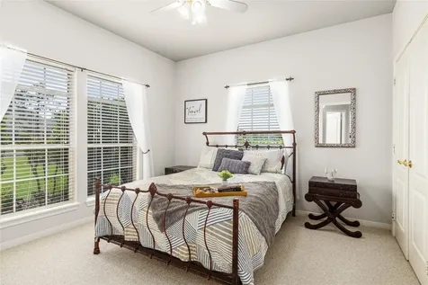 143 Lago Circle Drive N Santa Fe TX 77517