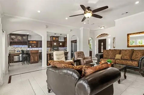 143 Lago Circle Drive N Santa Fe TX 77517