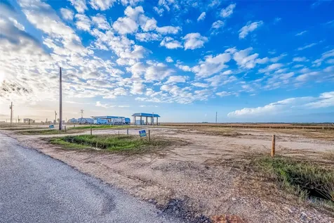 1107 Gator Point Crystal Beach TX 77650
