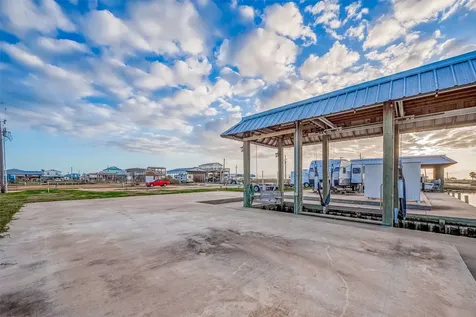 1107 Gator Point Crystal Beach TX 77650