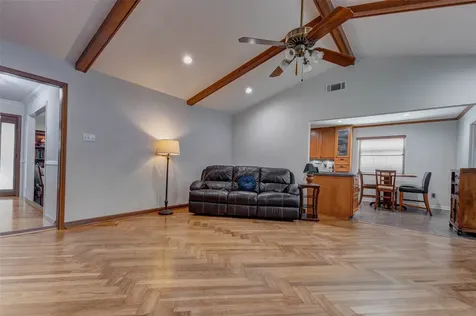 6226 Paisley Street Houston TX 77096