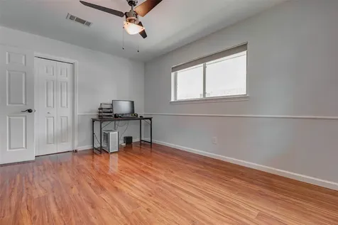 6226 Paisley Street Houston TX 77096