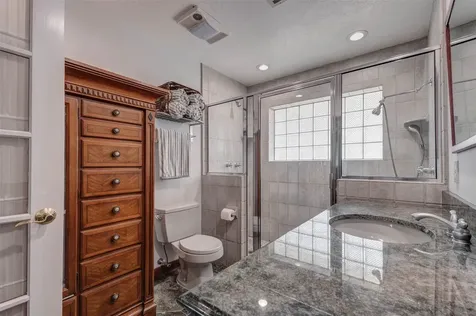 6226 Paisley Street Houston TX 77096