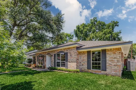6226 Paisley Street Houston TX 77096