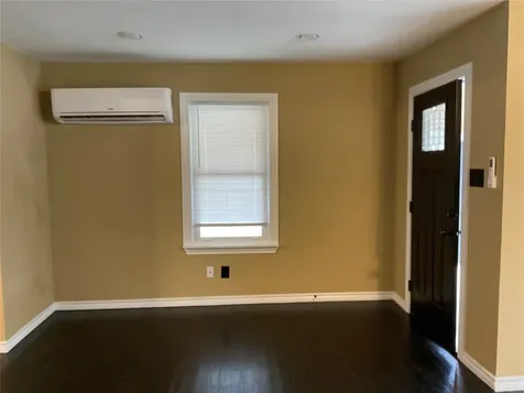 207 S George Street Victoria TX 77901