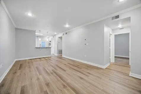 3501 Chenevert Street 7 Houston TX 77004