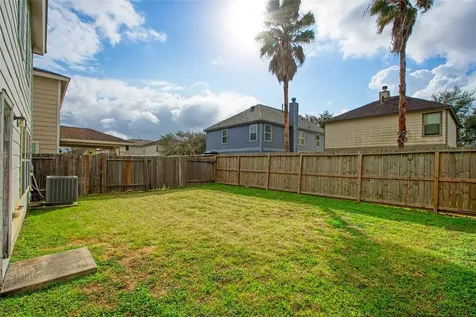 2666 Skyview Downs Drive Houston TX 77047