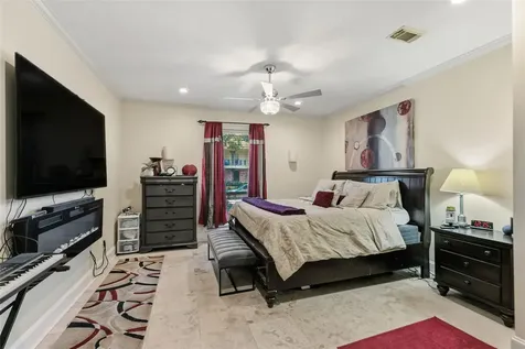 6726 Seinfeld Court Houston TX 77069
