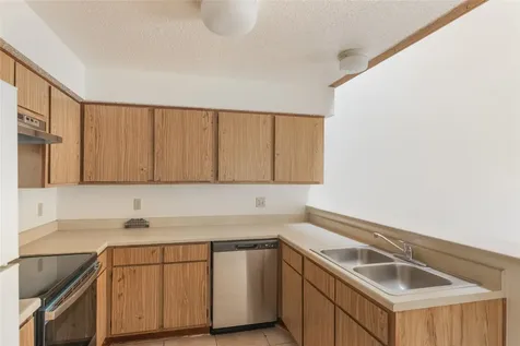 12123 Lemon Ridge Lane 121 Houston TX 77035