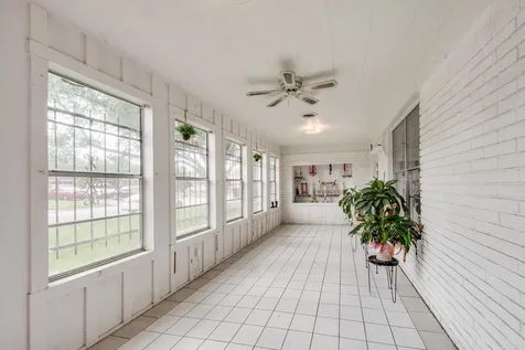 2202 French Place Baytown TX 77520