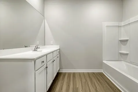 6414 Winter Elm Street Houston TX 77048