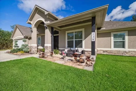 128 Road 6615 Dayton TX 77535