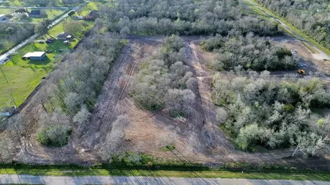 Lot 4 Guadalupe Street Sealy TX 77474