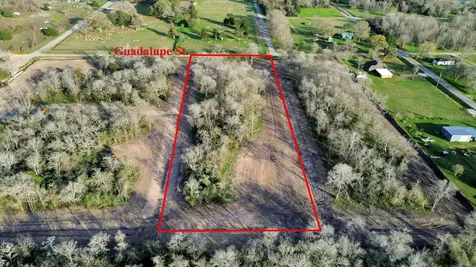 Lot 4 Guadalupe Street Sealy TX 77474