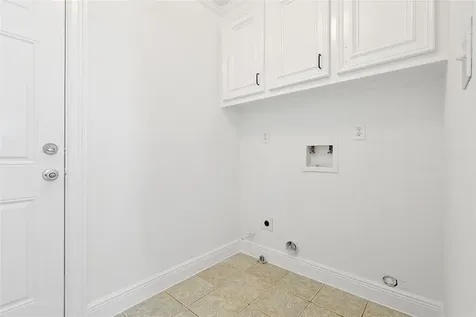 8502 Detroit Street D Houston TX 77017