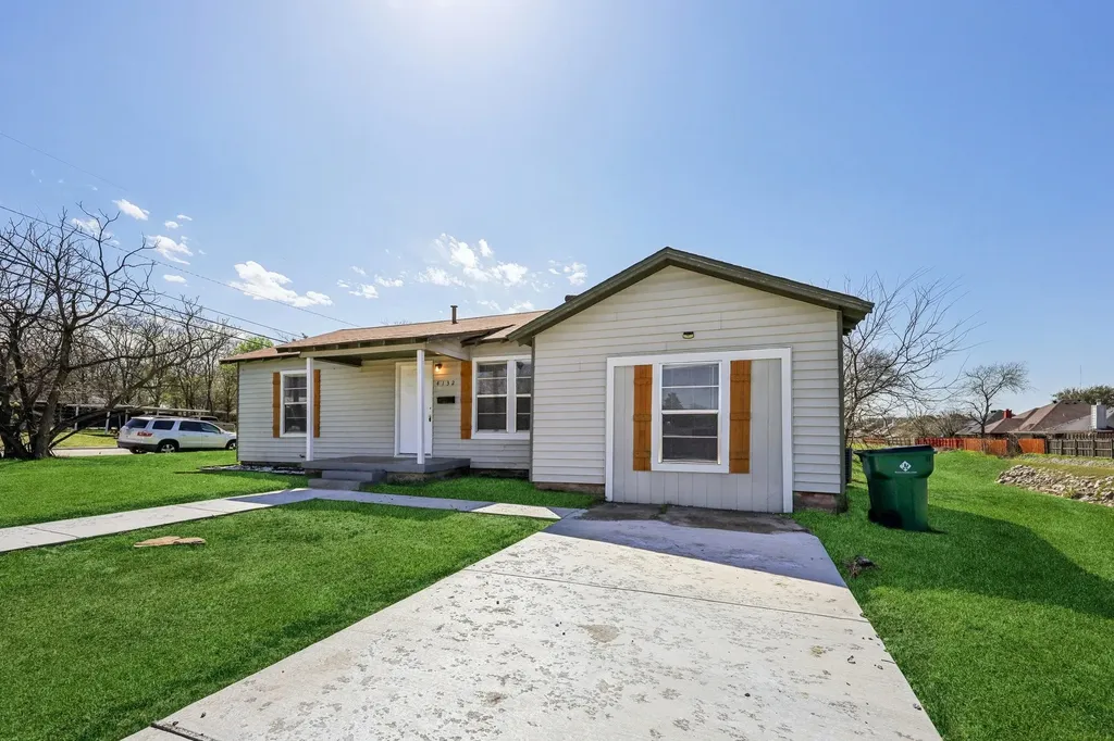 4132 Patricia Street Haltom City TX 76117